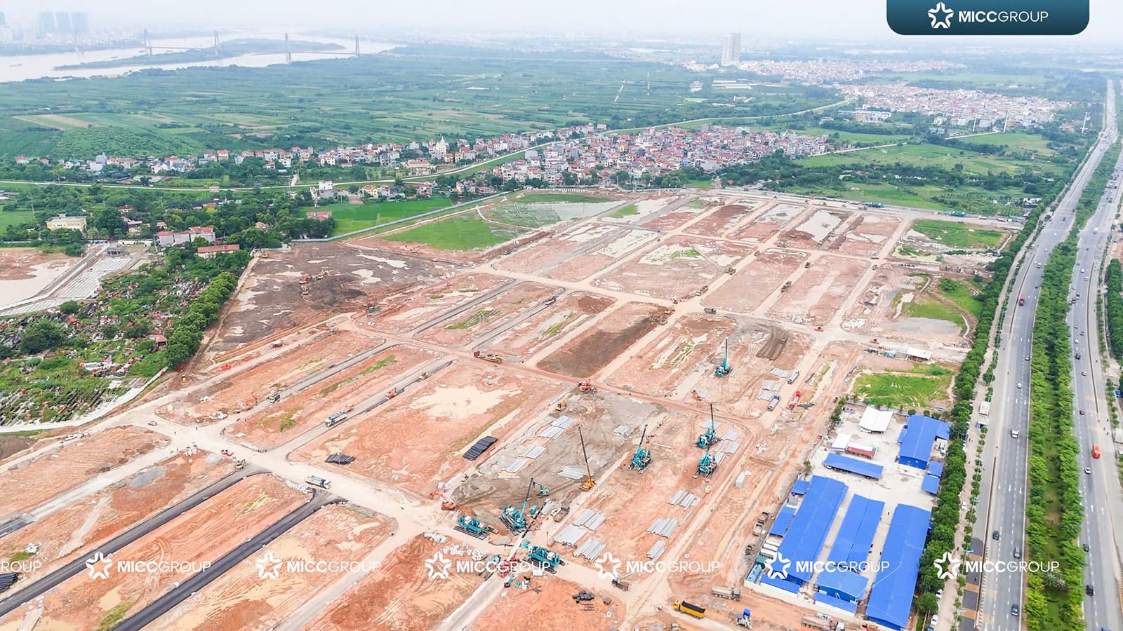 .Hình ảnh tiến độ xây dựng dự án Vinhomes Global Gate vào tháng 09 năm 2024.